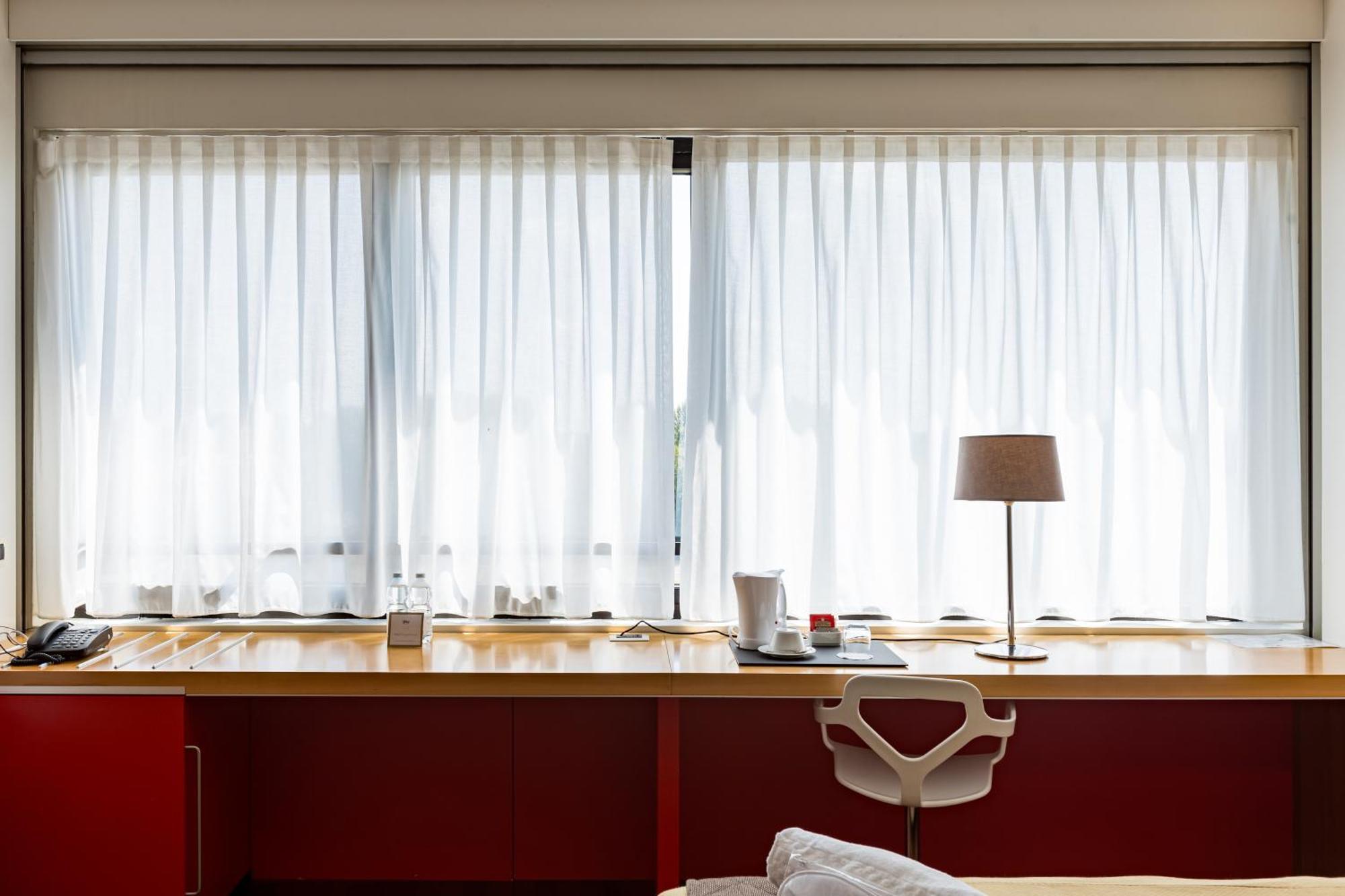 New Ipoint Hotel Сан-Джованни-ин-Персичето Экстерьер фото